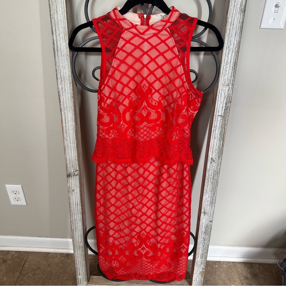 The Clothing Co Red Lace Midi Dress Mock Neck Peplum Sheer Overlay Size Medium